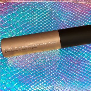 Becca Shimmering Skin Perfector Liquid